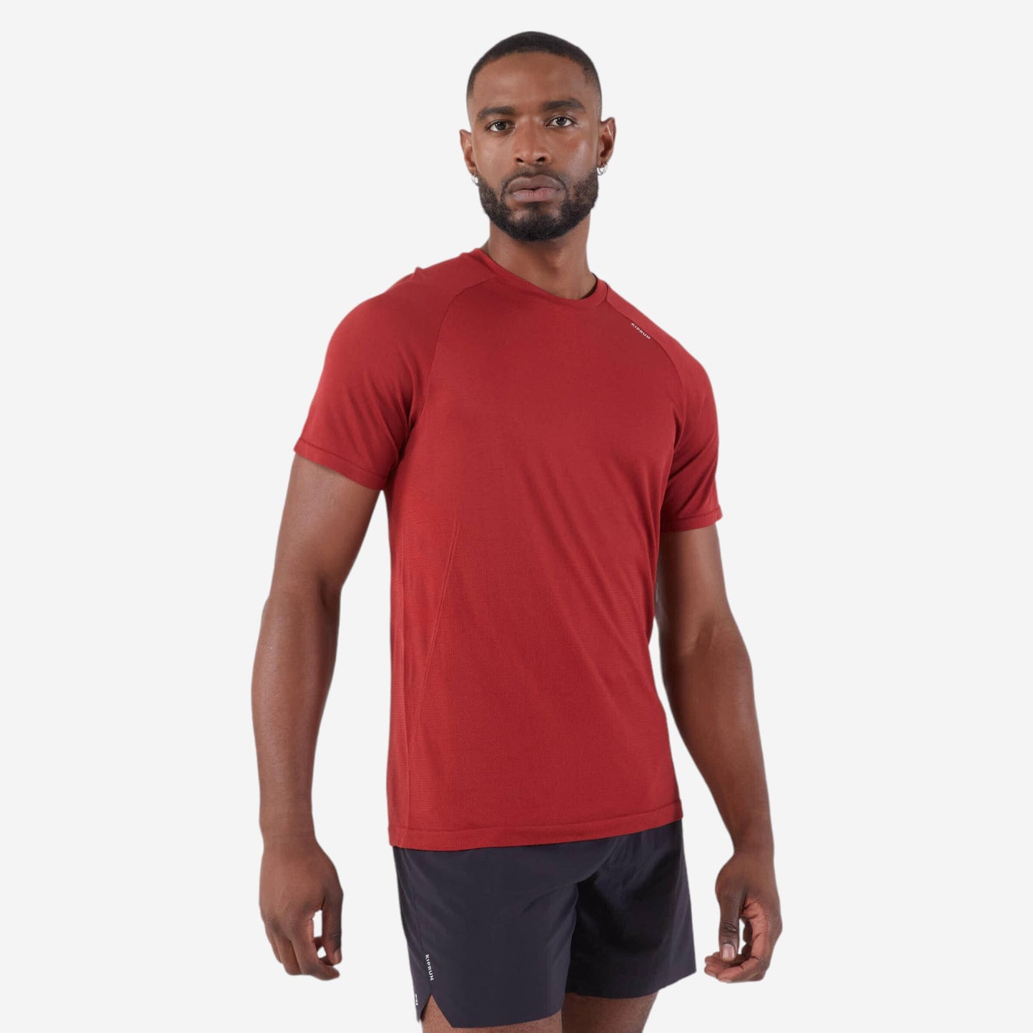 Men's seamless running t-shirt - kiprun run 500 comfort burgundy