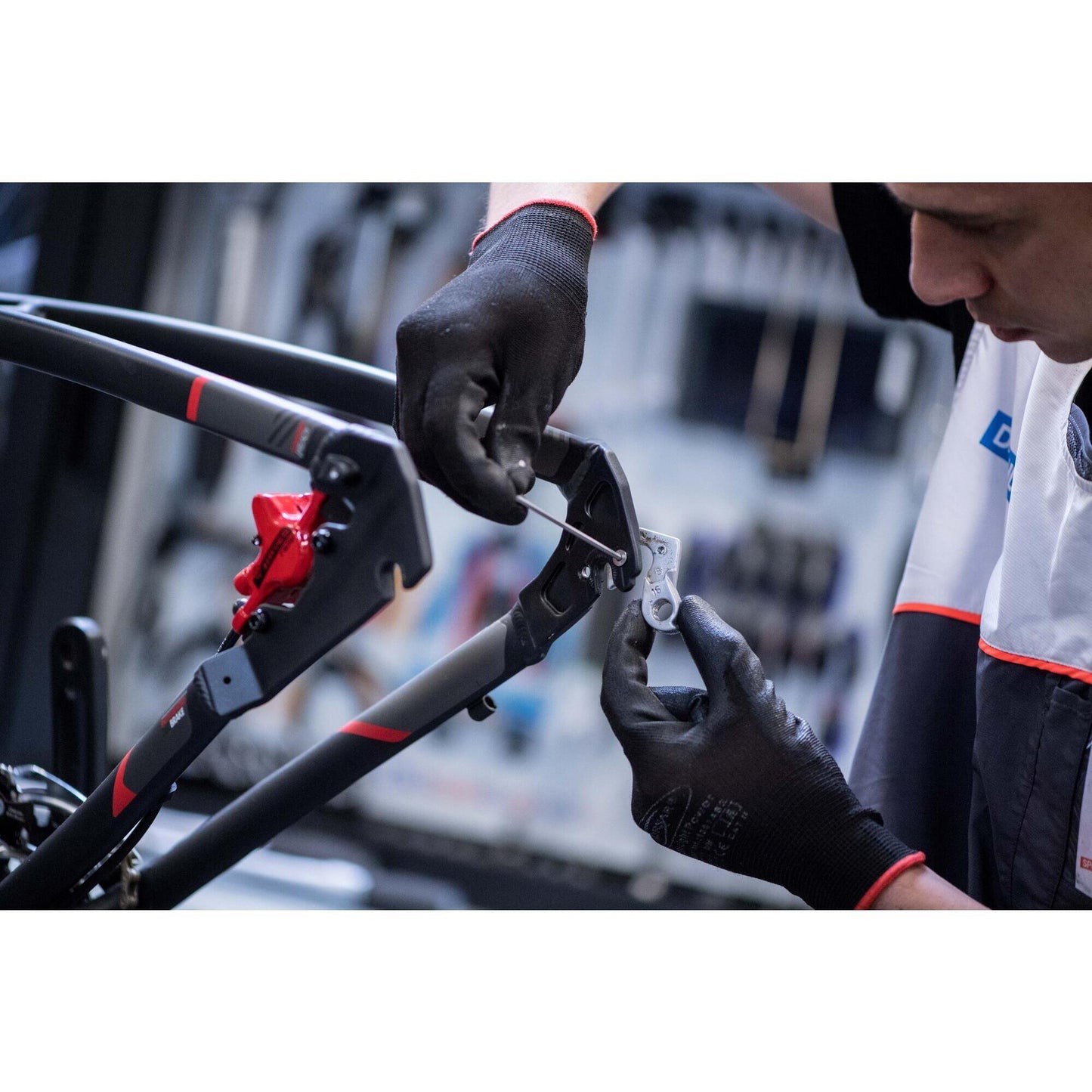 Derailleur Hanger Straightening or Replacement