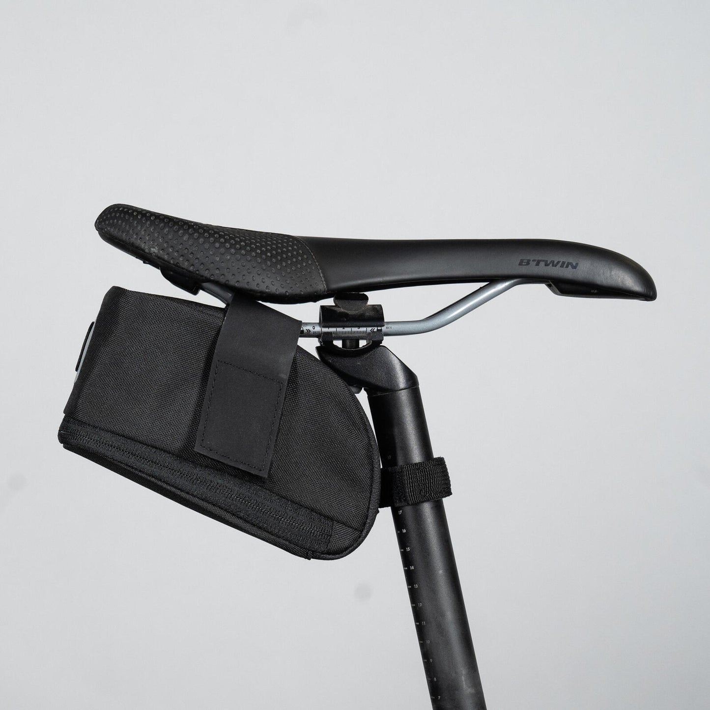 SADDLE BAG EASY L BLACK