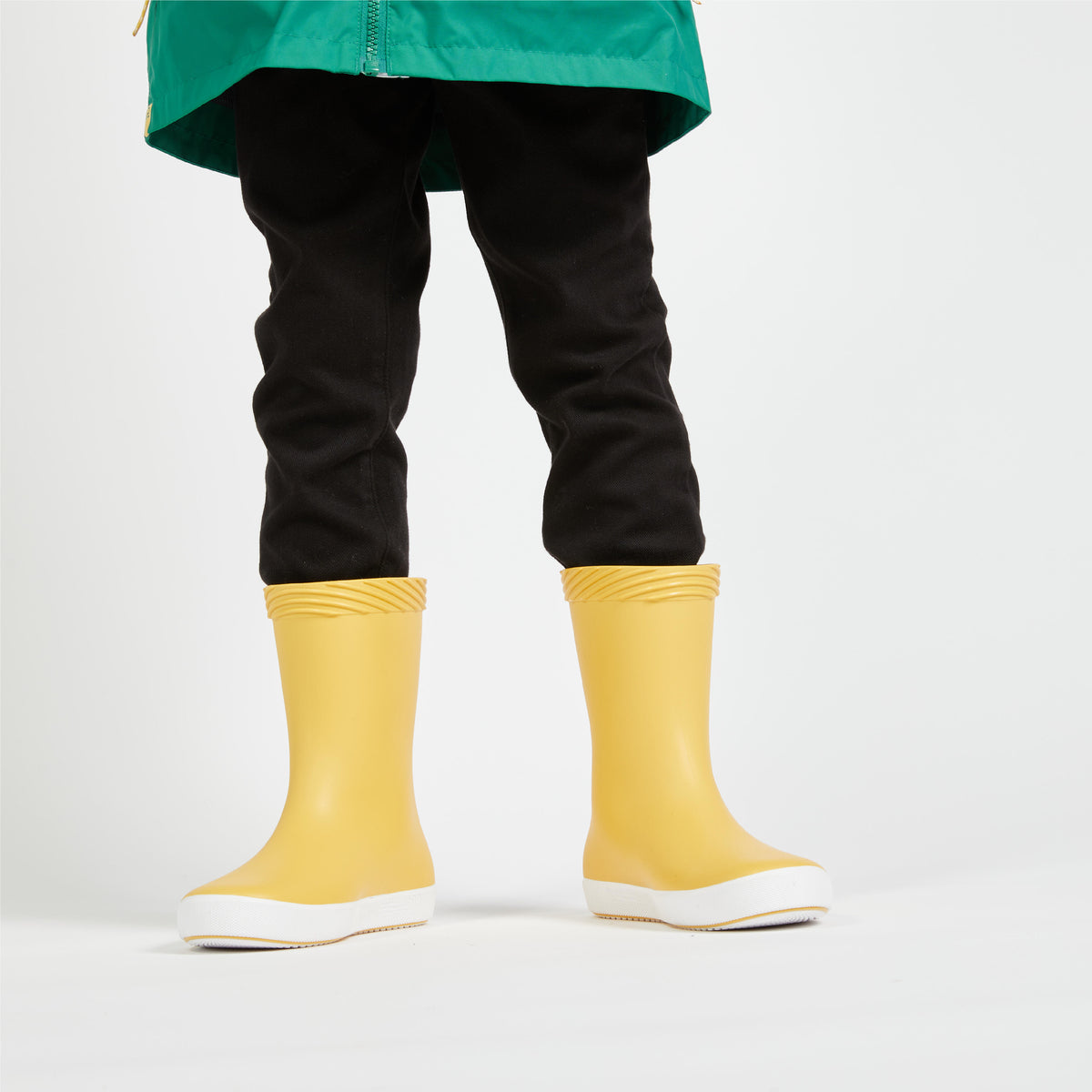 Boots Sailing 100 C Yellow