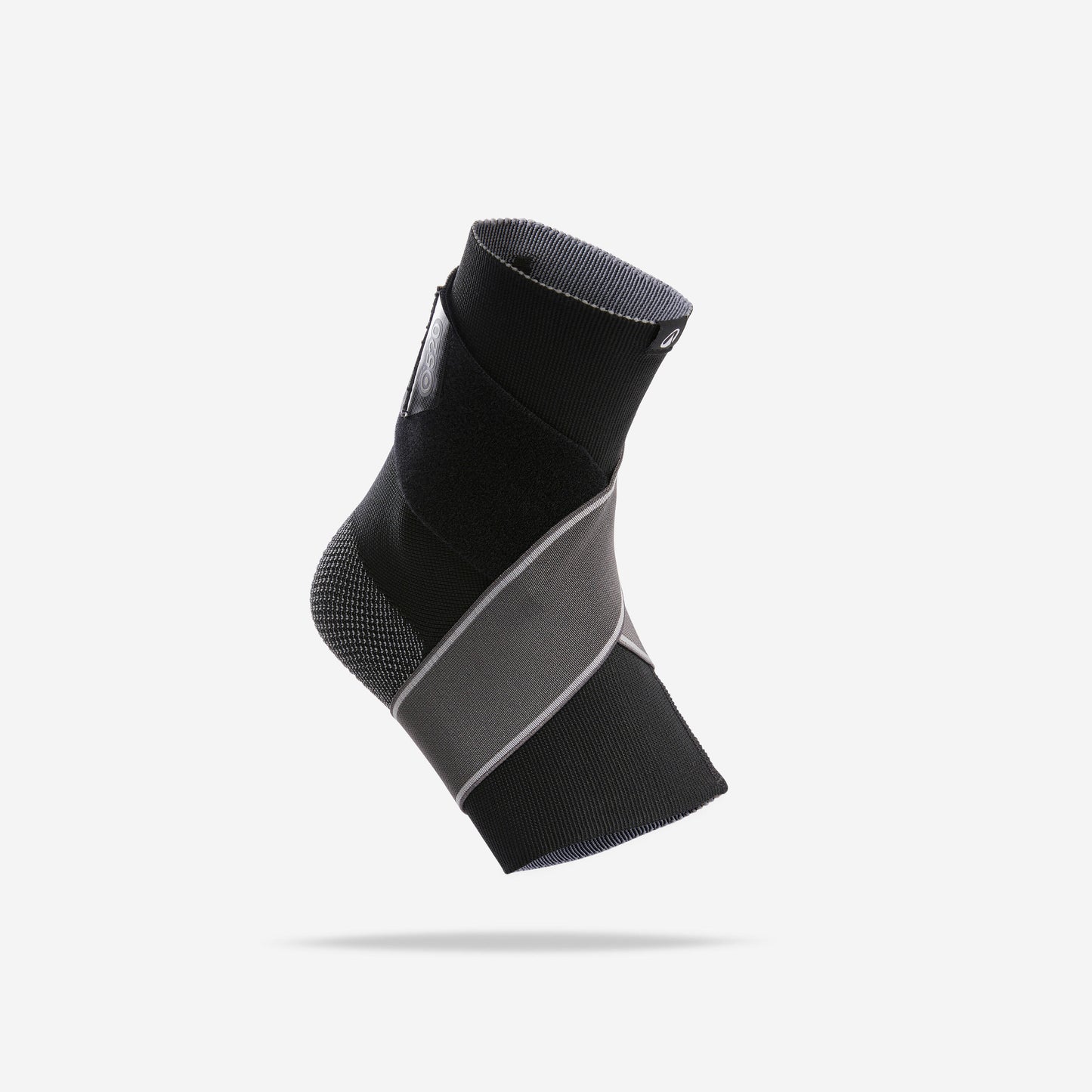 Level 1 right or left ankle support with foam pads