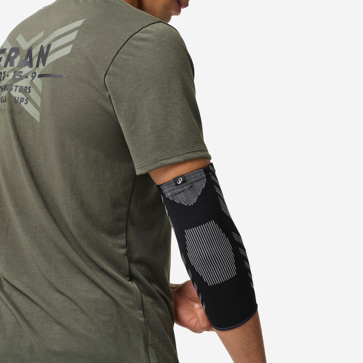 Elbow support 120