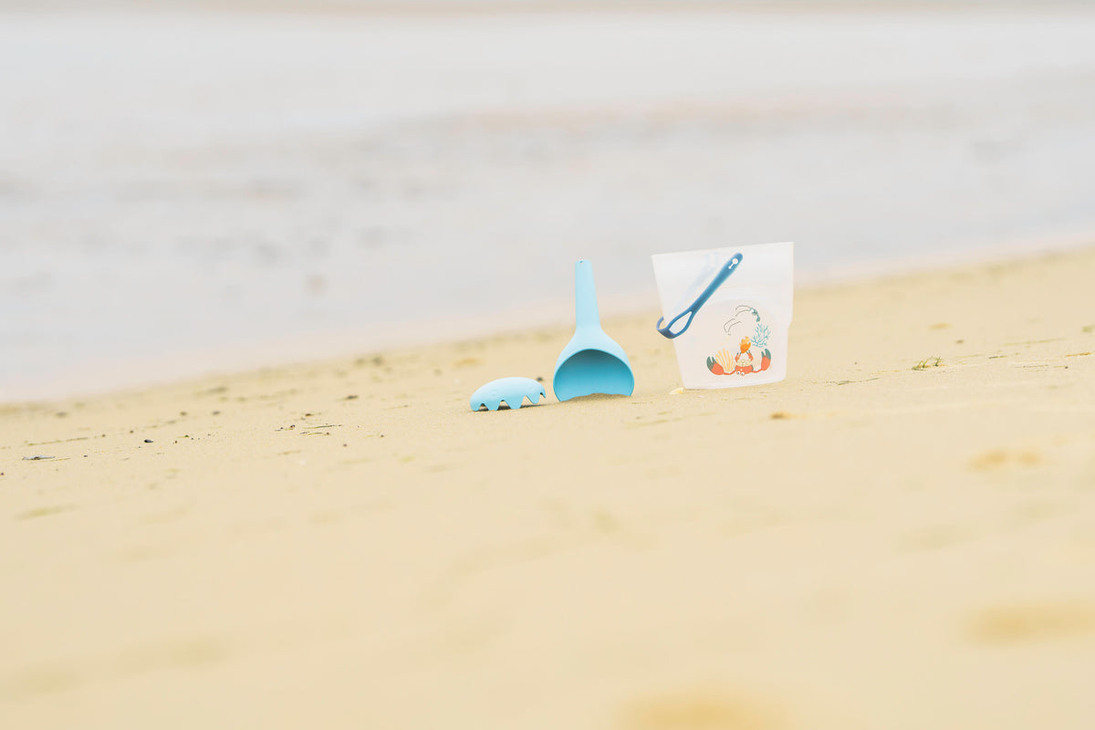 COLOR BLUE OCEAN