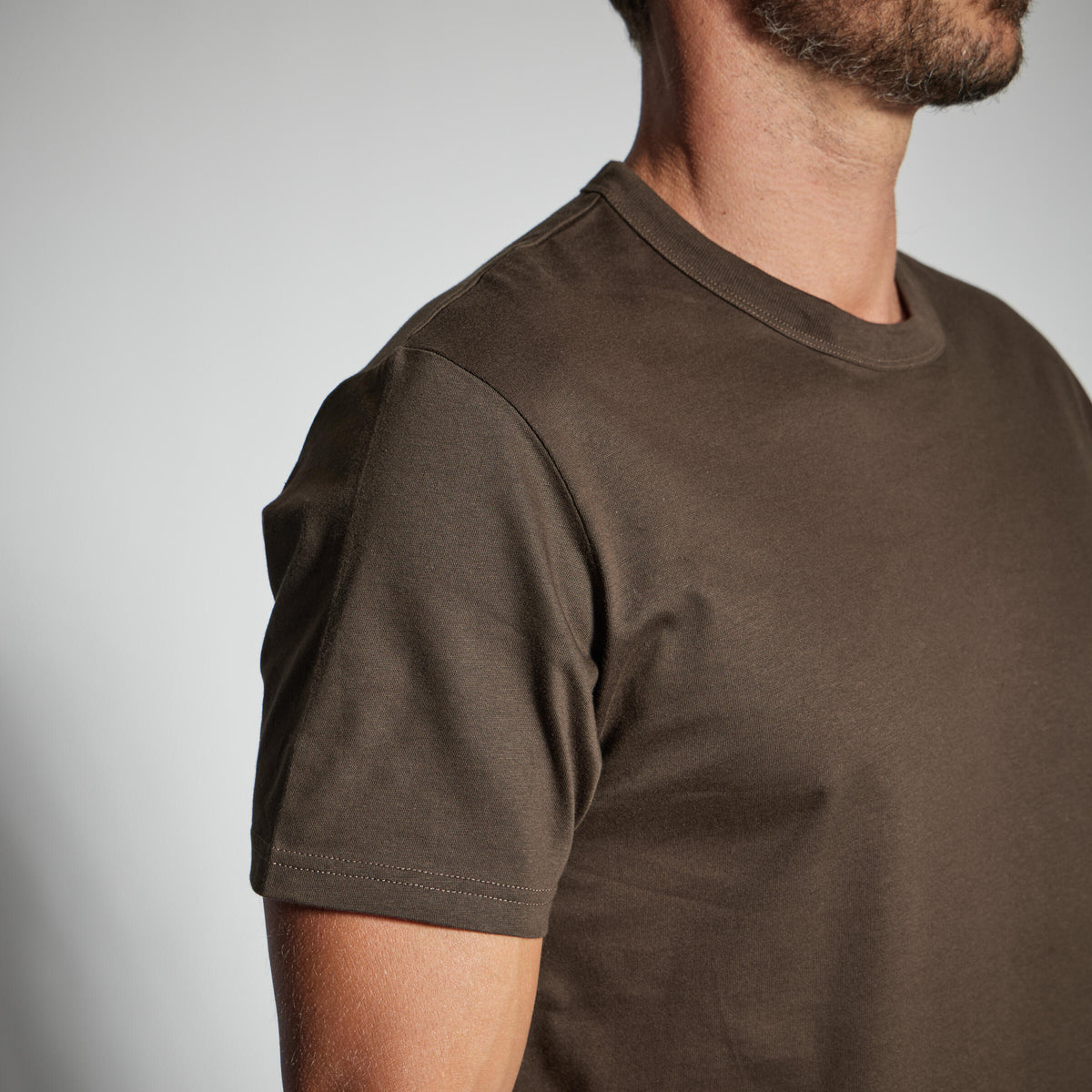 T-SHIRT MC 100 ECO UNI BROWN