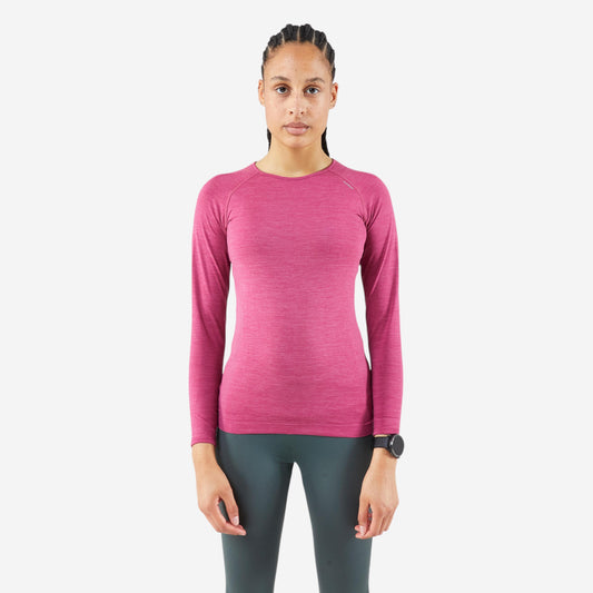WOMEN'S KIPRUN RUN 500 FITTED SEAMLESS LONG-SLEEVED T-SHIRT - PINK