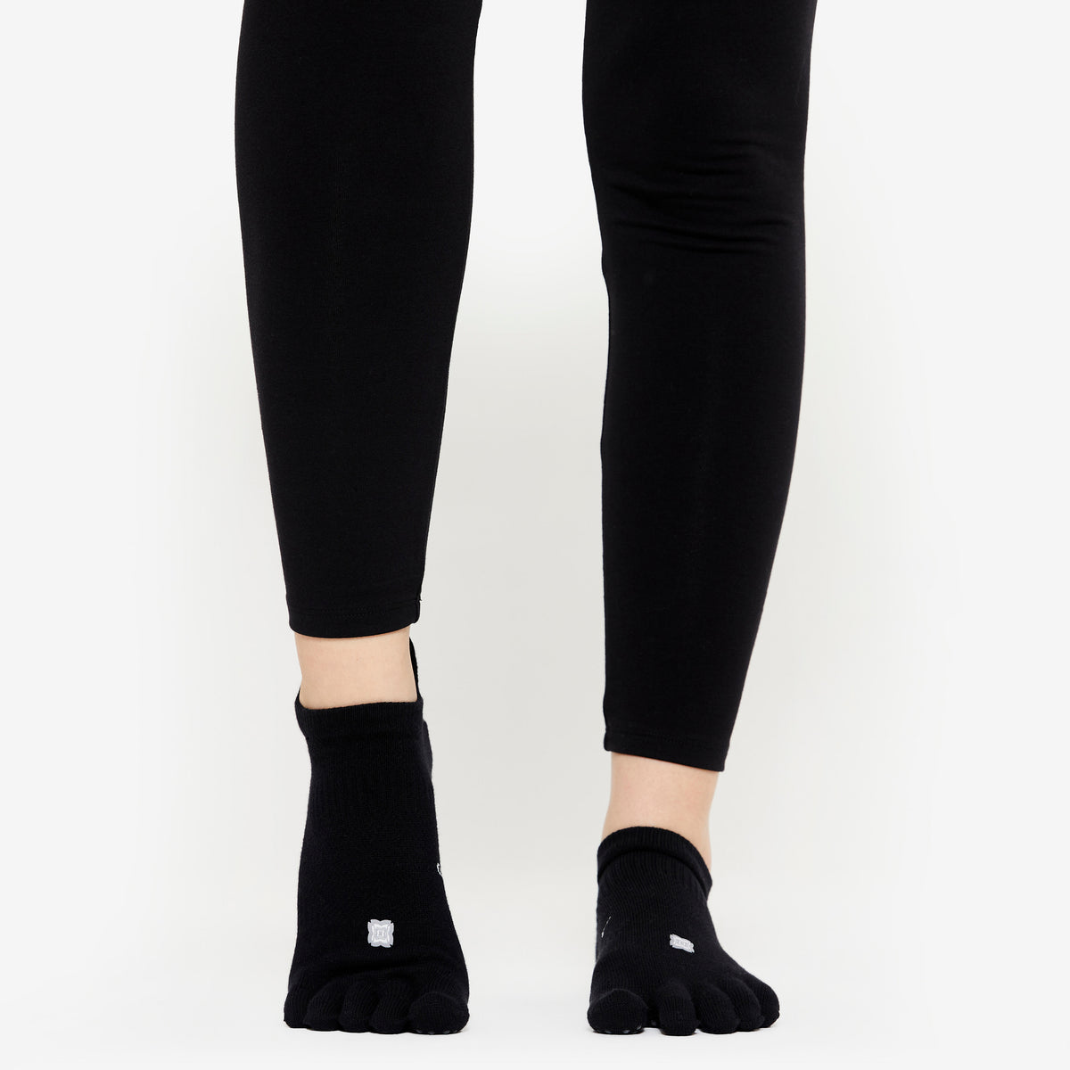 SOFT YOGA SOCKS Black