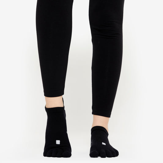 SOFT YOGA SOCKS Black