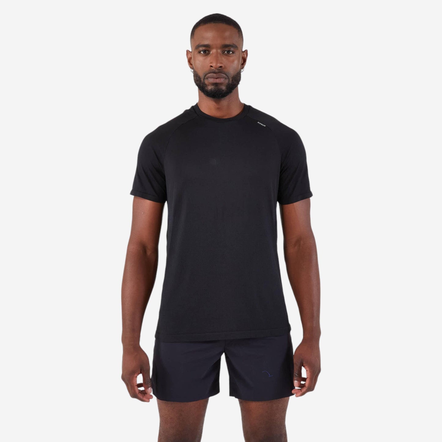 Men's seamless running t-shirt - Kiprun Run 500 comfort black