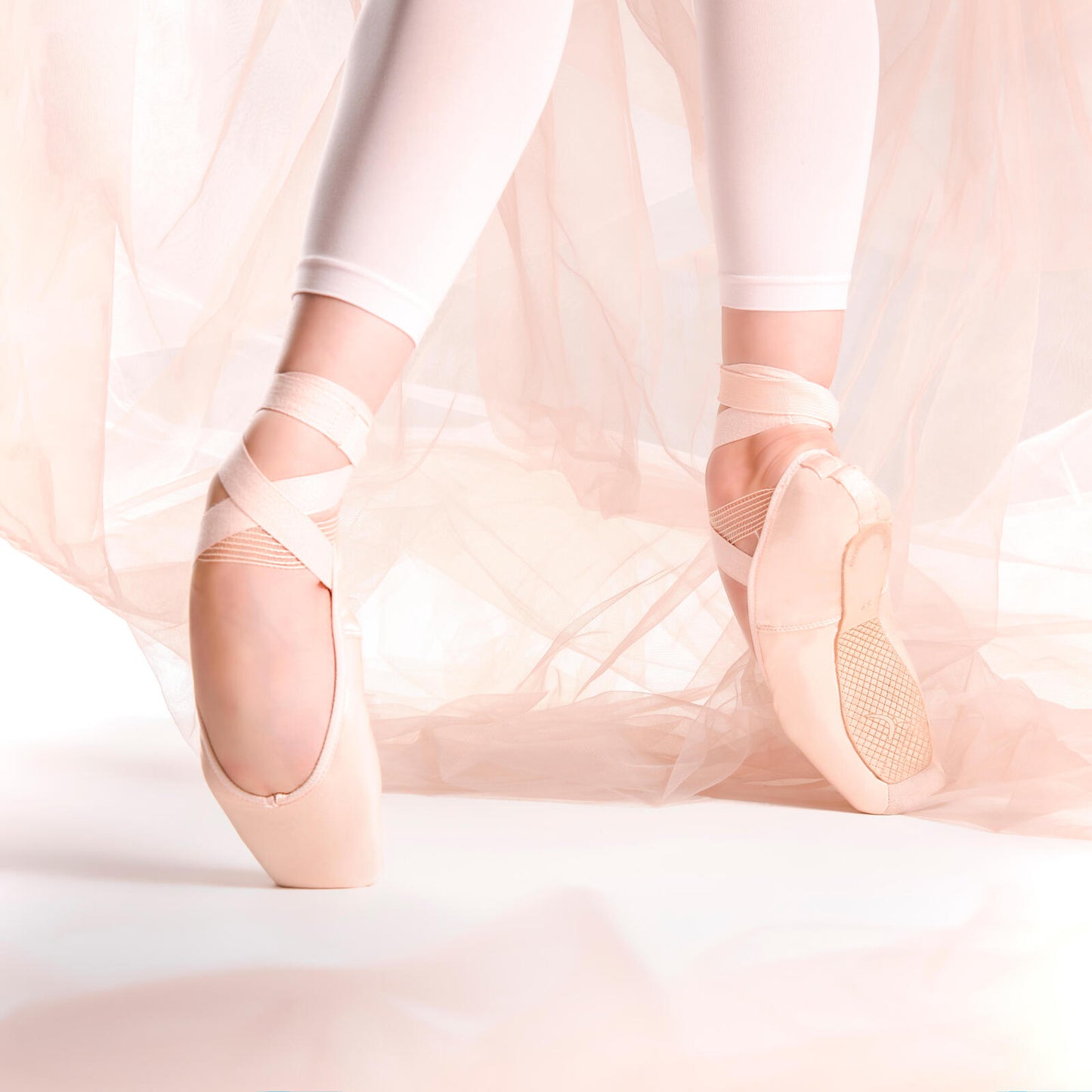 Beginner Pointe Shoes with Flexible Soles - Beige